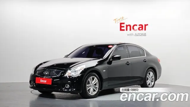 INFINITI G25 2011