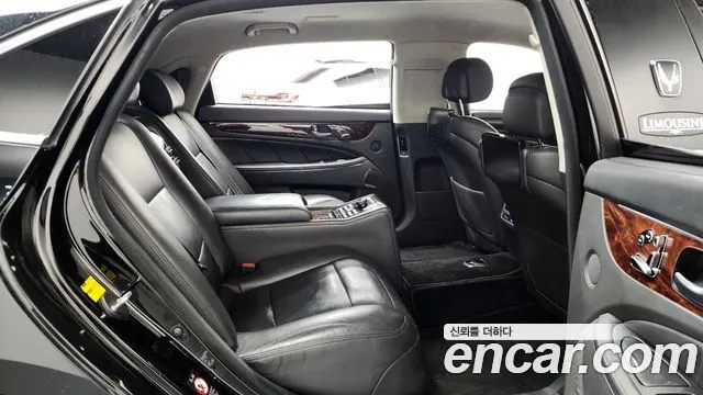 HYUNDAI EQUUS 2014 — 181 513 км, чёрный, Корея — под ключ — фото 12