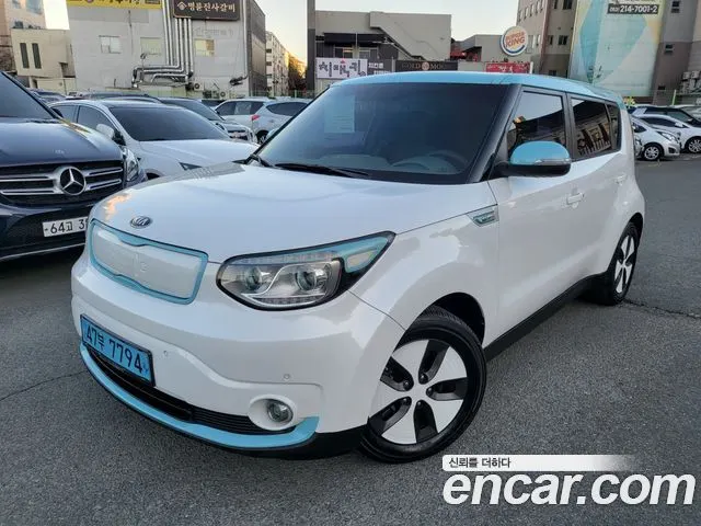 KIA SOUL 2015 — 54 000 км, белый, Корея — под ключ — фото 2