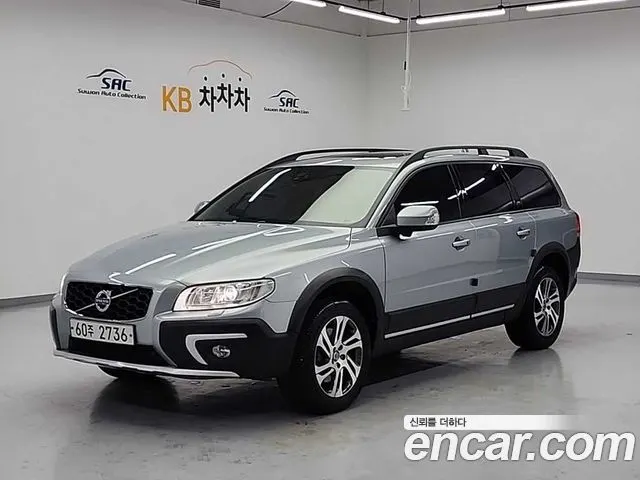 VOLVO XC70 2015