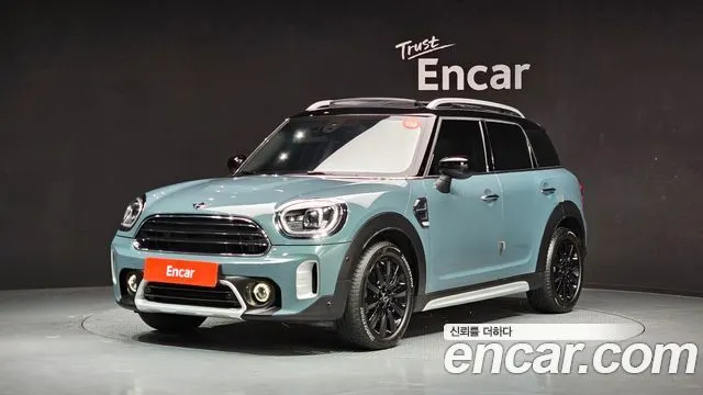 MINI COOPER COUNTRYMAN 2024 — 31 339 км, серебристый, Корея — под ключ — фото 1