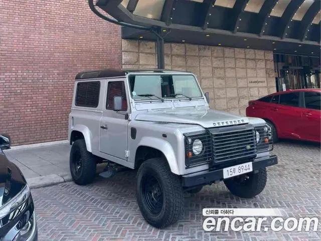 LAND ROVER DEFENDER 2004 — 130 000 км, серебристый, Корея — под ключ — фото 10