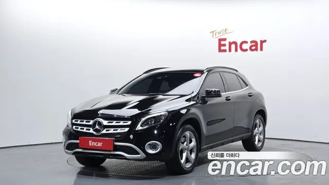 MERCEDES-BENZ GLA-CLASS X156 2018