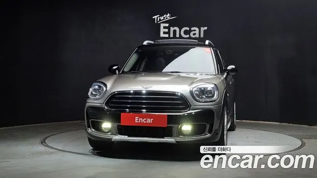 MINI COOPER D COUNTRYMAN 2019 — 110 246 км, серебристо-серый, Корея — под ключ — фото 3