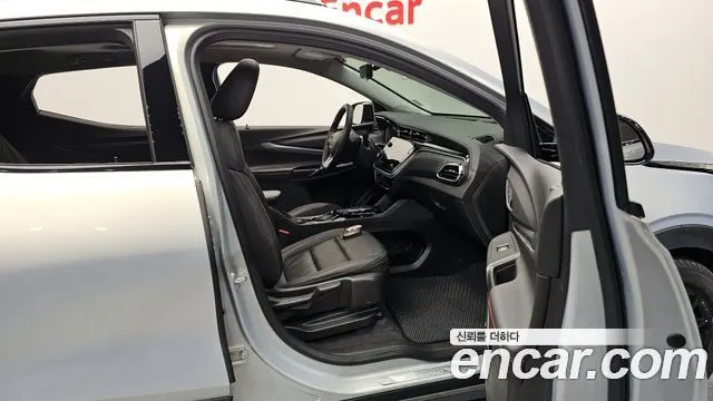 CHEVROLET BOLT 2023 — 70 617 км, серебристо-серый, Корея — под ключ — фото 11