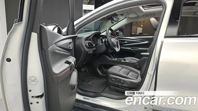 CHEVROLET BOLT 2023 — 70 617 км, серебристо-серый, Корея — под ключ — фото 10