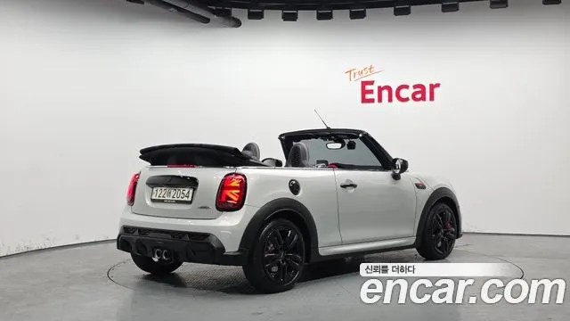 MINI COOPER S CONVERTIBLE 2023 — 7 645 км, серебристо-серый, Корея — под ключ — фото 2
