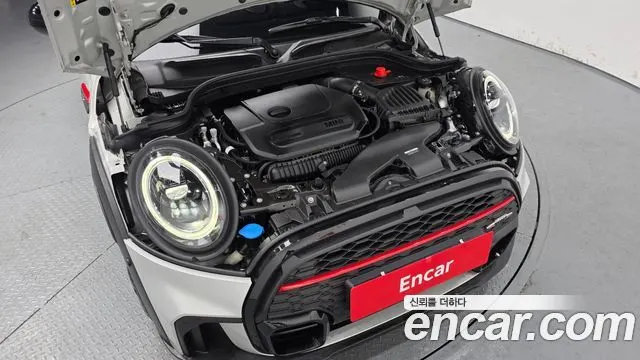 MINI COOPER S CONVERTIBLE 2023 — 7 645 км, серебристо-серый, Корея — под ключ — фото 6