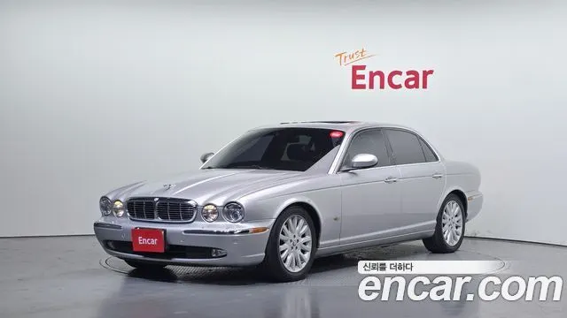 JAGUAR XJ-6 2006