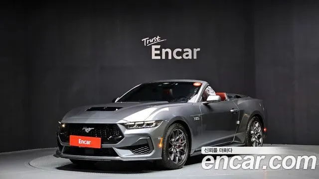 FORD MUSTANG 2024