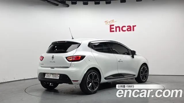 RENAULT KOREA CLIO 2019 — 107 152 км, белый, Корея — под ключ — фото 2