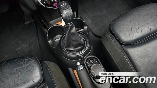 MINI COOPER S 2015 — 82 591 км, белый-перламутр, Корея — под ключ — фото 9