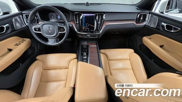 VOLVO V60 CROSS COUNTRY 2021 — 58 005 км, белый, Корея — под ключ — фото 7