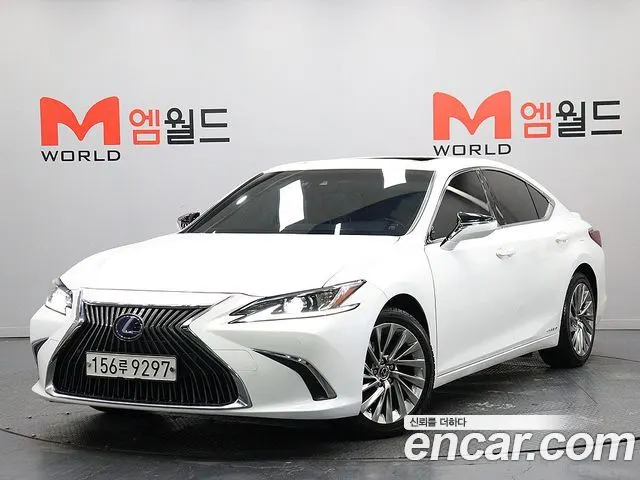 LEXUS ES300H — из Кореи под ключ