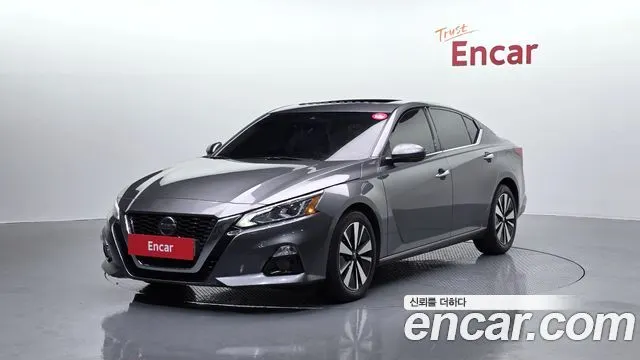 NISSAN ALTIMA — из Кореи под ключ