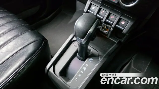 SUZUKI JIMNY 2024 — 7 722 км, серебристо-серый, Корея — под ключ — фото 9
