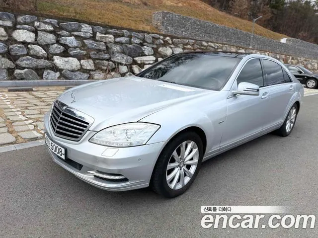 MERCEDES-BENZ S-CLASS W221 2012