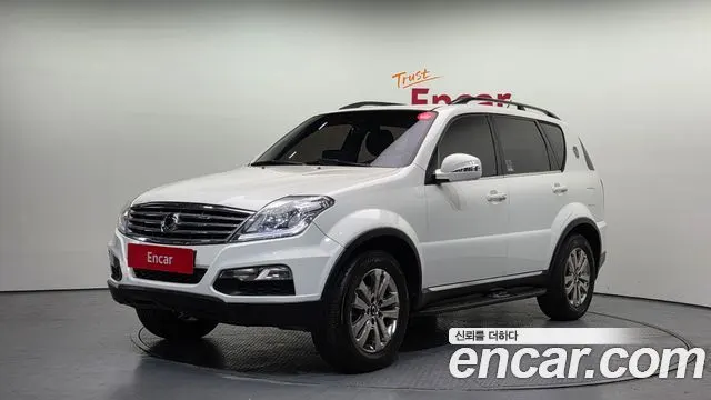 KGM REXTON W 2015