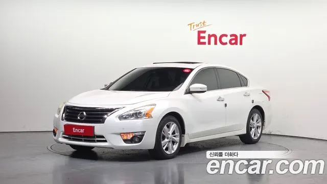 NISSAN ALTIMA — из Кореи под ключ