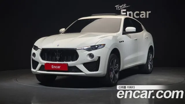 MASERATI LEVANTE 2019
