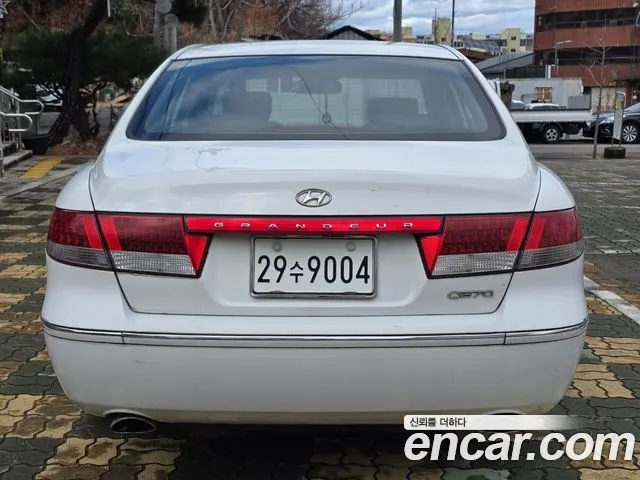 HYUNDAI GRANDEUR 2007 — 319 912 км, белый, Корея — под ключ — фото 5