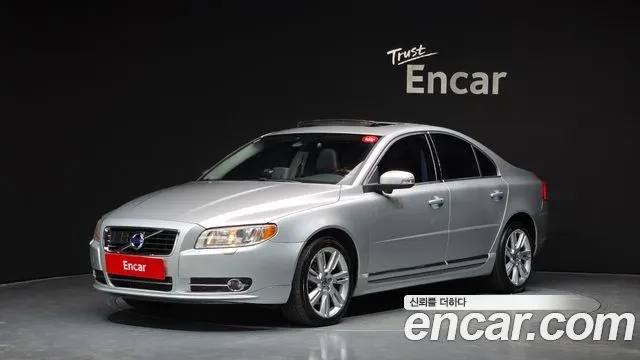 VOLVO S80 2011