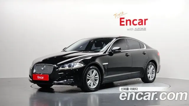 JAGUAR NEW XF 2012