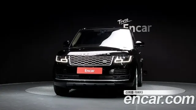 LAND ROVER RANGE ROVER (4 ПОК.) 2018 — 171 539 км, чёрный, Корея — под ключ — фото 3