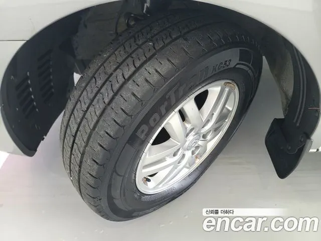 HYUNDAI GRAND STAREX 2017 — 150 117 км, серебристо-серый, Корея — под ключ — фото 8