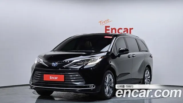 TOYOTA SIENNA — из Кореи под ключ