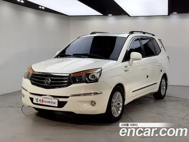 KGM KORANDO TURISMO 2014