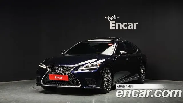 LEXUS LS500H — из Кореи под ключ