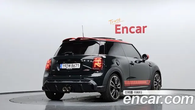 MINI COOPER S 2023 — 31 360 км, тёмно-зелёный, Корея — под ключ — фото 2