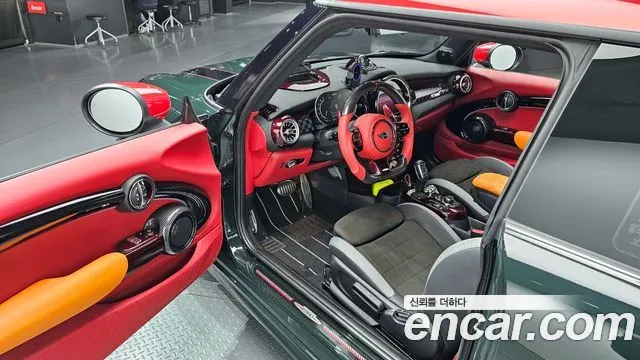 MINI COOPER S 2023 — 31 360 км, тёмно-зелёный, Корея — под ключ — фото 11