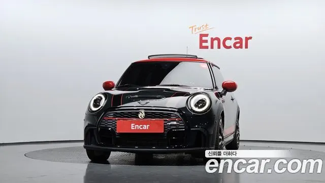 MINI COOPER S 2023 — 31 360 км, тёмно-зелёный, Корея — под ключ — фото 3