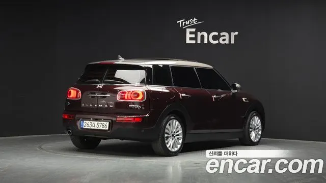 MINI COOPER D CLUBMAN 2017 — 83 588 км, коричневый, Корея — под ключ — фото 2