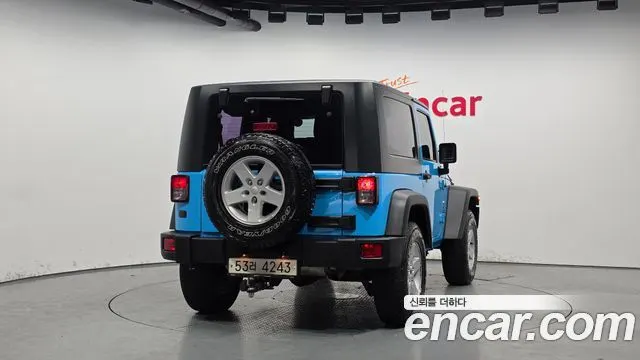 JEEP WRANGLER (JK) 2017 — 84 785 км, синий, Корея — под ключ — фото 4