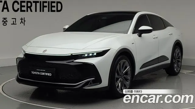 TOYOTA CROWN CROSSOVER 2025