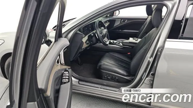 KIA K8 HYBRID 2023 — 43 203 км, серебристо-серый, Корея — под ключ — фото 10