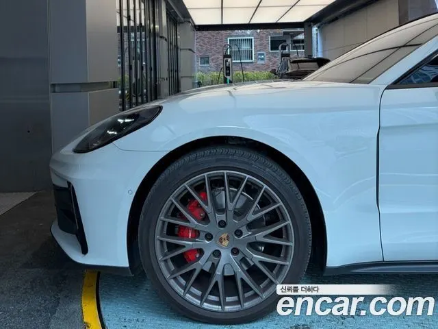 PORSCHE PANAMERA (976) 2025 — 8 500 км, серебристо-серый, Корея — под ключ — фото 5