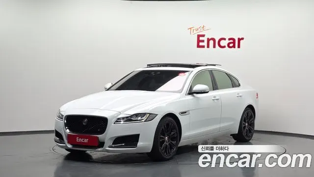 JAGUAR XF 2017