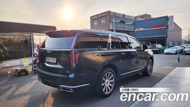 CADILLAC ESCALADE 2022 — 62 878 км, чёрный, Корея — под ключ — фото 2