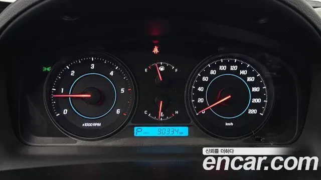 CHEVROLET CAPTIVA 2012 — 90 334 км, белый-перламутр, Корея — под ключ — фото 8