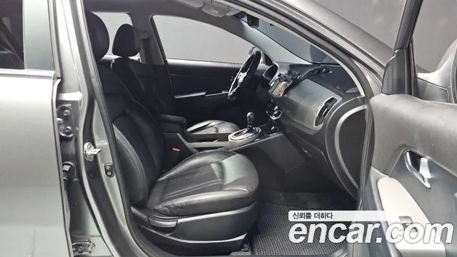 KIA SPORTAGE R 2016 — 138 647 км, серый, Корея — под ключ — фото 11