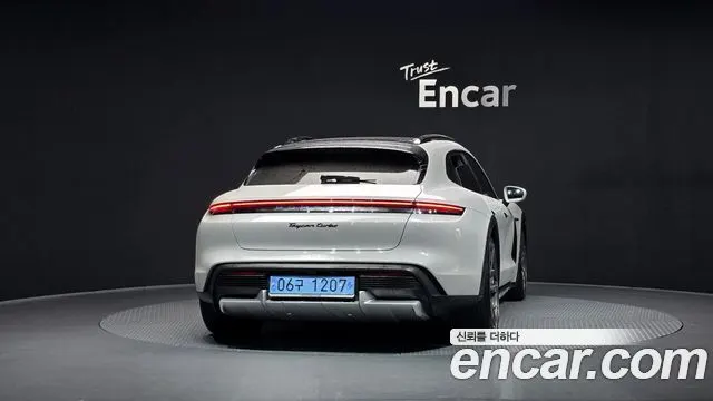 PORSCHE TAYCAN 2024 — 21 477 км, серебристо-серый, Корея — под ключ — фото 4