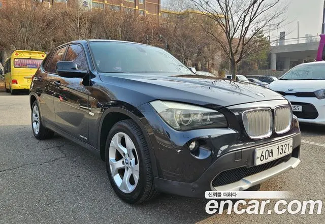 BMW X1 2011 — 300 233 км, чёрный, Корея — под ключ — фото 2