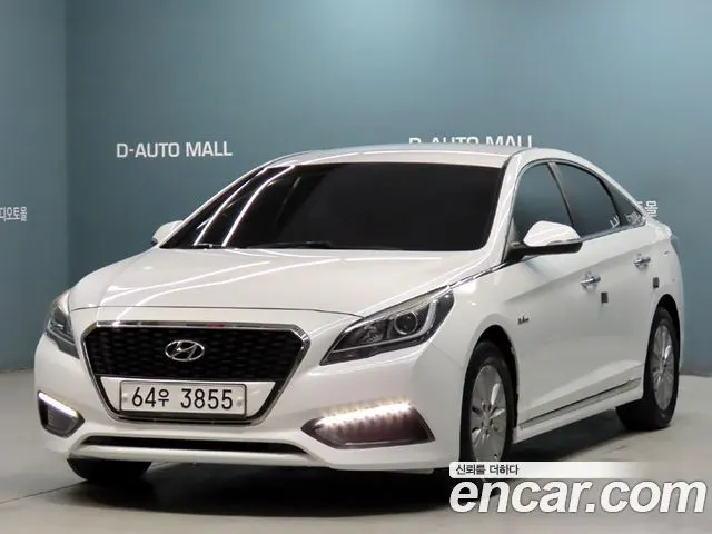 HYUNDAI SONATA HYBRID 2015 — 109 276 км, белый, Корея — под ключ — фото 11