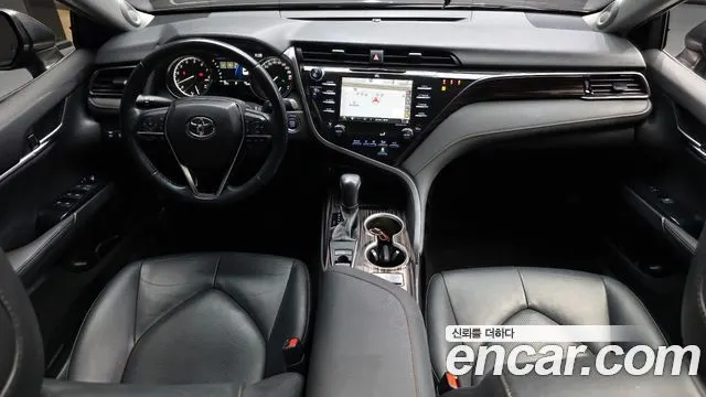 TOYOTA CAMRY 2019 — 76 339 км, светло-золотистый, Корея — под ключ — фото 7
