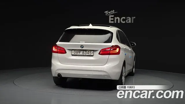 BMW 2 SERIES ACTIVE TOURER 2018 — 71 622 км, белый, Корея — под ключ — фото 4