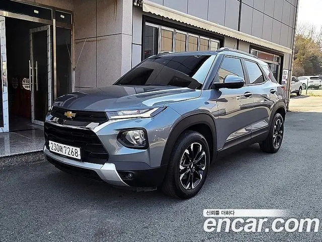 CHEVROLET TRAILBLAZER 2021 — 72 835 км, серый, Корея — под ключ — фото 1